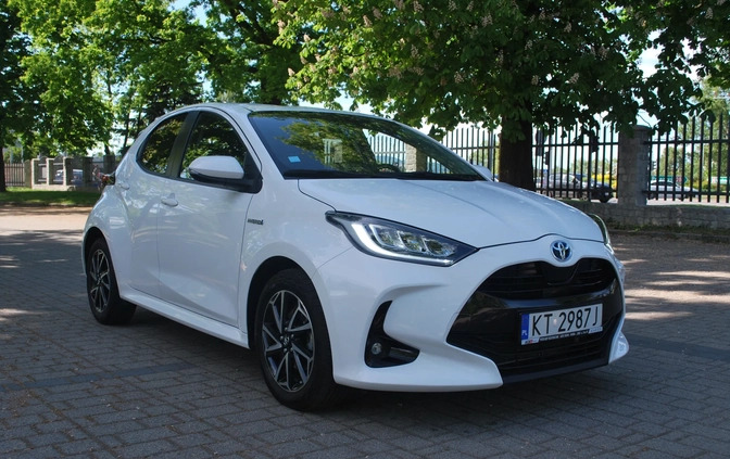 Toyota Yaris cena 75900 przebieg: 22000, rok produkcji 2021 z Ostrzeszów małe 466